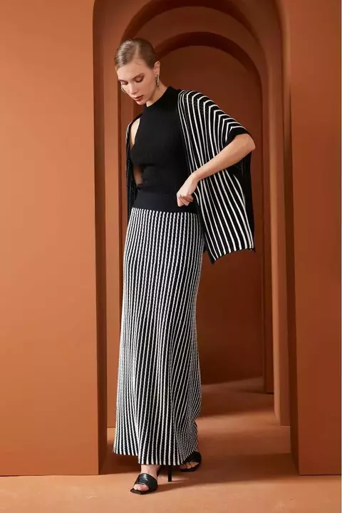 Saia Longa Relevo 158559 - comprar online