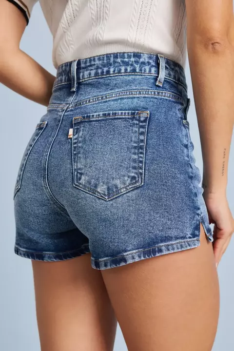 Shorts Jeans Feminino Setentinha Fit Mini com Cintura Alta DZ6848