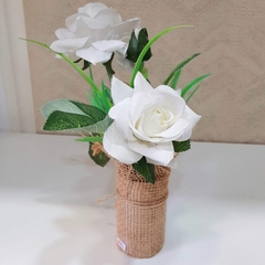Flor con base de yute