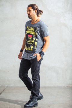 Camiseta Básica Masculina Manhood Astronauta - comprar online
