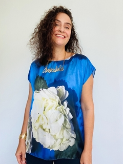 Camiseta Kaftan Cetim Hortênsia Azul - ALESSA