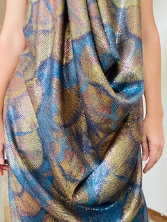 Vestido Regata Maxi Gola Paetê Plumas - ALESSA