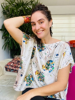 Camiseta Kaftan Curta Seda Jóias