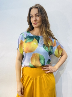 Camiseta Básica Cetim Limão Siciliano na internet