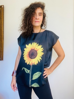 Camiseta Kaftan Cetim Girassol on internet