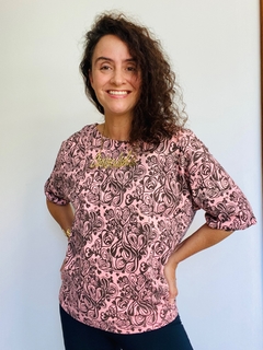 Camiseta Basica Malha Ribana Pulsante Rosa na internet