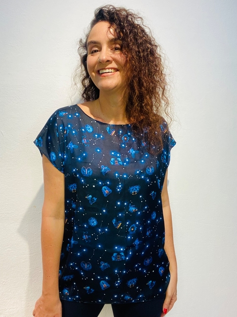 Camiseta Kaftan Cetim Zodiac Shine