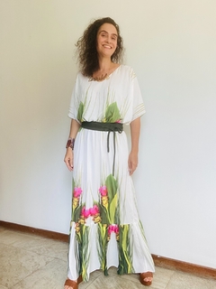 Vestido Morcego Babado Longo Crepe Folhagem na internet