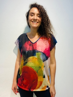 Camiseta Kaftan Vual de Malha Kupkla on internet