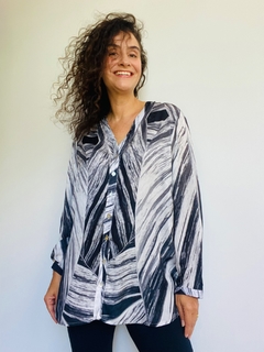 Camisa Social sem gola Crepe Folha Listrado na internet