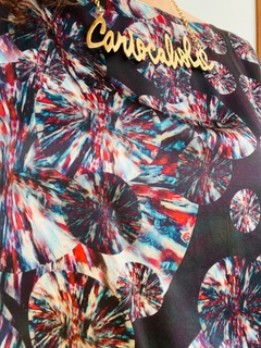 Camiseta Kaftan Seda Pura Discos - ALESSA