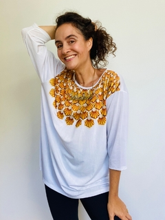 Blusa Manga 3/4 Jersey Colar Ouro - comprar online
