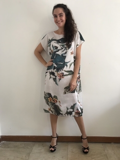 Vestido Curto Kaftan Cetim Birds - comprar online