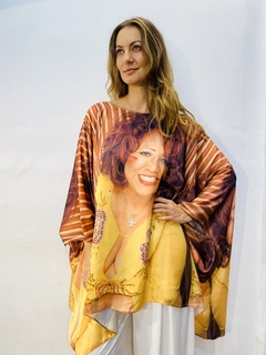 Camiseta Maxi Cetim Alcione Amarela Quadrados