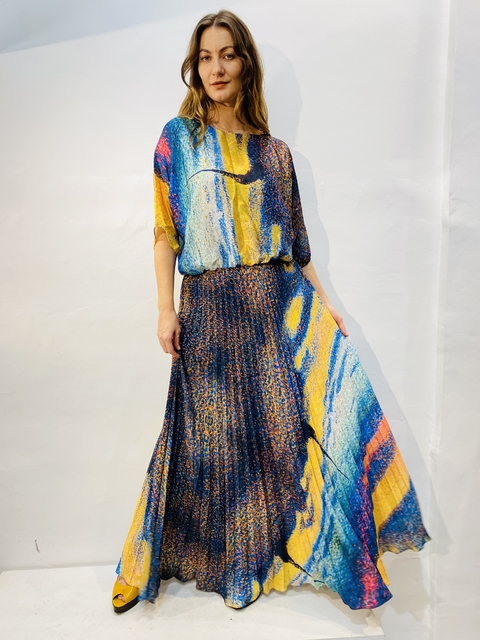 Vestido Morcego Saia Plissada Crepe Balneario