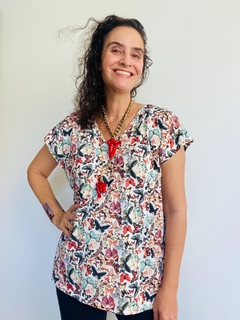 Camiseta Kaftan V Jersey Borboletas na internet