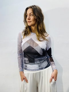 Blusa Pele Tule Arquitetura - comprar online