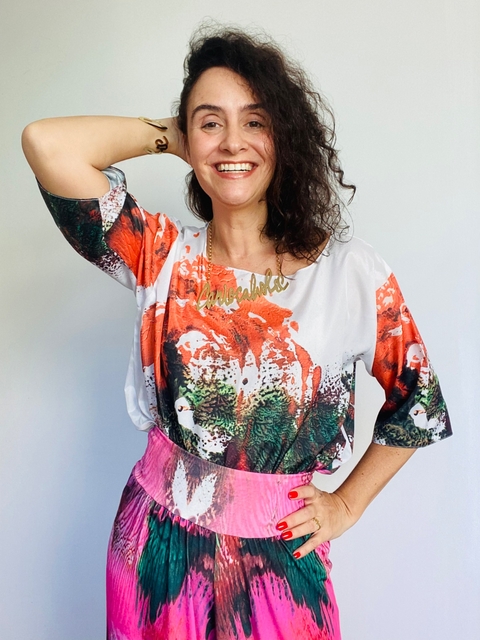 Camiseta Básica Tafetá Porta Bandeira