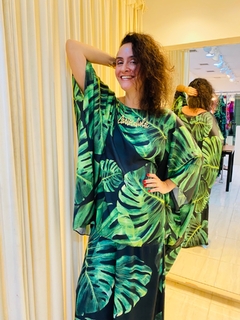 Camiseta Maxi Cetim Costela de Adão