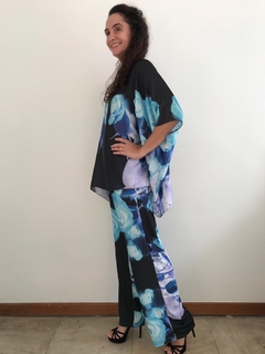 Camiseta Maxi Morcego Cetim Rosa Azul na internet