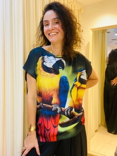 Imagem do Camiseta Kaftan Cetim Arara