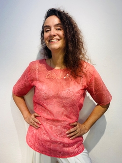 Camiseta Basica Organza Bordada Rosa - online store
