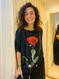 Camiseta Morcego Cetim Rosa Preto