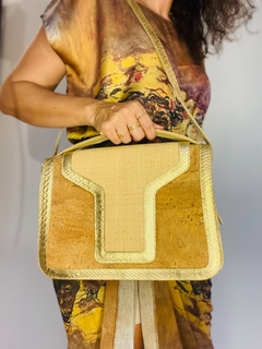 Imagem do Bolsa Desfile Savana