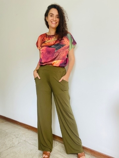 Calça Reta Malha Oliva on internet