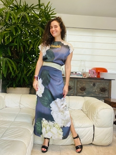 Vestido Kaftan Longo Cetim Hortênsia Cinza on internet