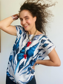 Image of Camiseta Kaftan Cetim Concha Azul