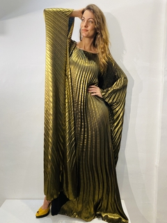 Vestido Plissado Longo Cetim Dourado na internet