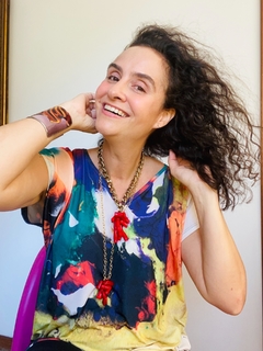 Camiseta Kaftan V Jersey Comunhão - comprar online