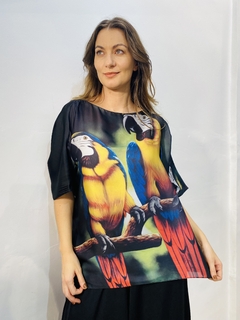 Camiseta Morcego Cetim Araras na internet