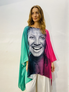 Camiseta Maxi Cetim Alcione Degradê Verde e Rosa on internet
