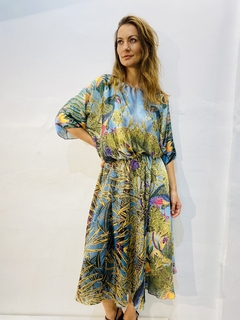 Vestido Morcego Saia Evase Cetim Arara Verde on internet