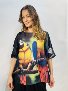 Camiseta Morcego Cetim Araras