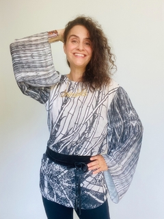 Blusa Manga Sino Crepe Bambu na internet