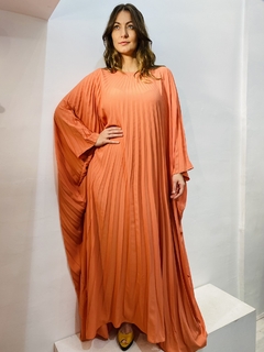 Vestido Plissado Longo Crepe Goiaba na internet