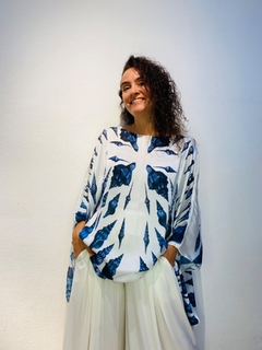 Camiseta Maxi Cetim Concha Azul - loja online