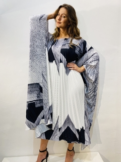 Vestido Plissado Curto Crepe Arquitetura on internet
