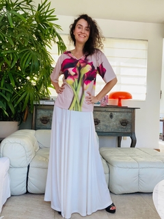 Camiseta Básica V Jersey Calla Vermelha - comprar online