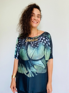 Camiseta Morcego Cetim Pluma Verde - comprar online