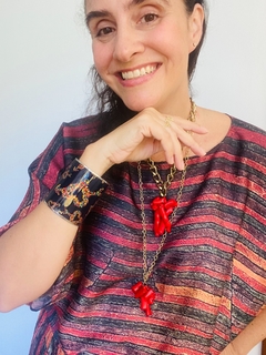 Camiseta Morcego Cetim Paul Klee Vermelho - loja online