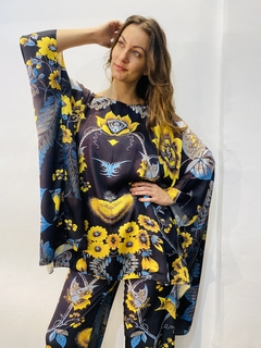 Camiseta Maxi Cetim Passaro Azul