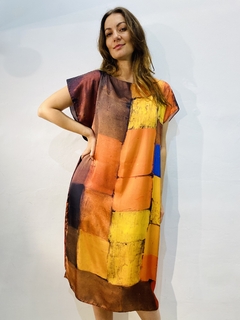 Vestido Kaftan Curto Cetim Quadrados na internet