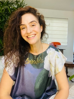 Camiseta Kaftan Cetim Hortênsia Cinza on internet