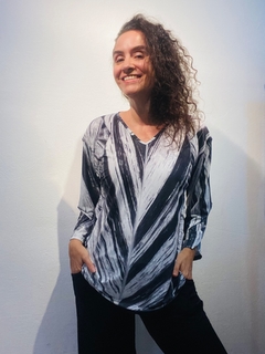 Blusa Manga 3/4 Jersey Folha Listra - comprar online