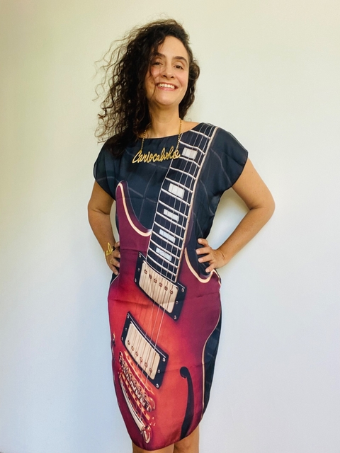 Vestido Kaftan Cetim Guitarra