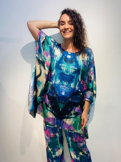 Camiseta Maxi Cetim Joan Azul - ALESSA